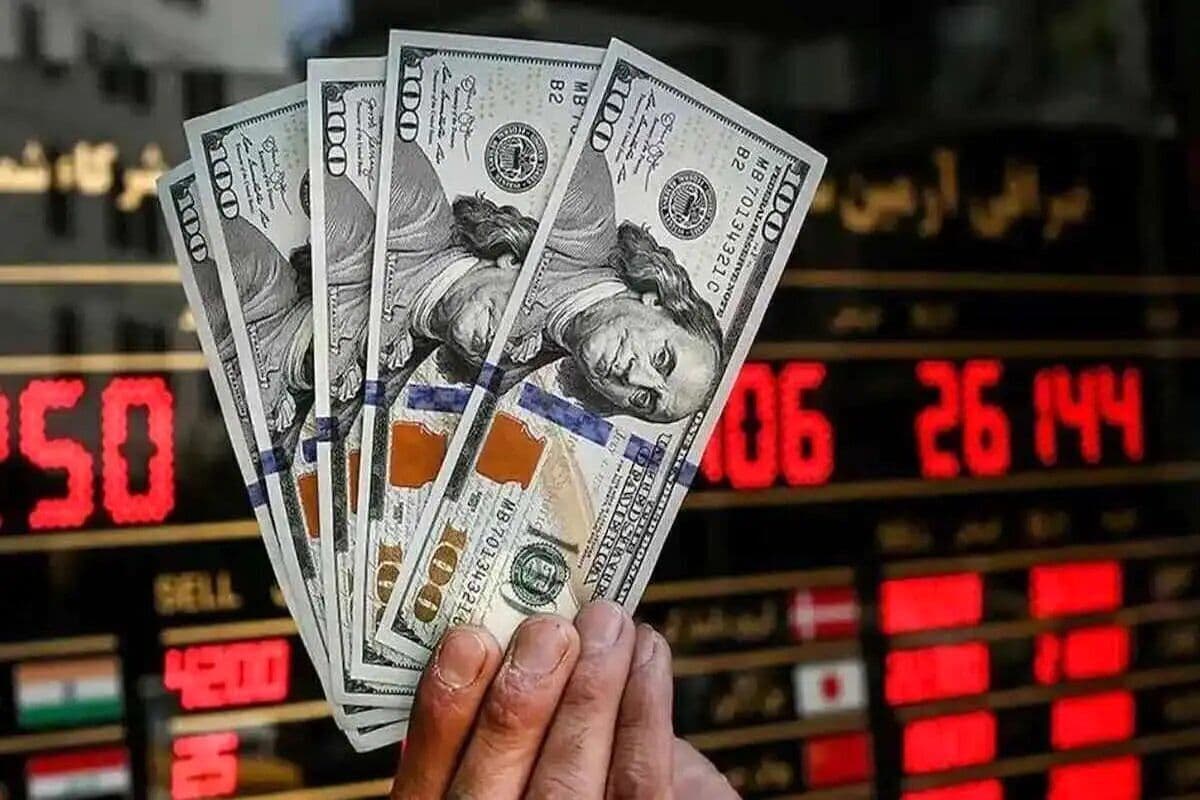 فوری/دلار به کانال ۱۳۰ هزار تومان برگشت